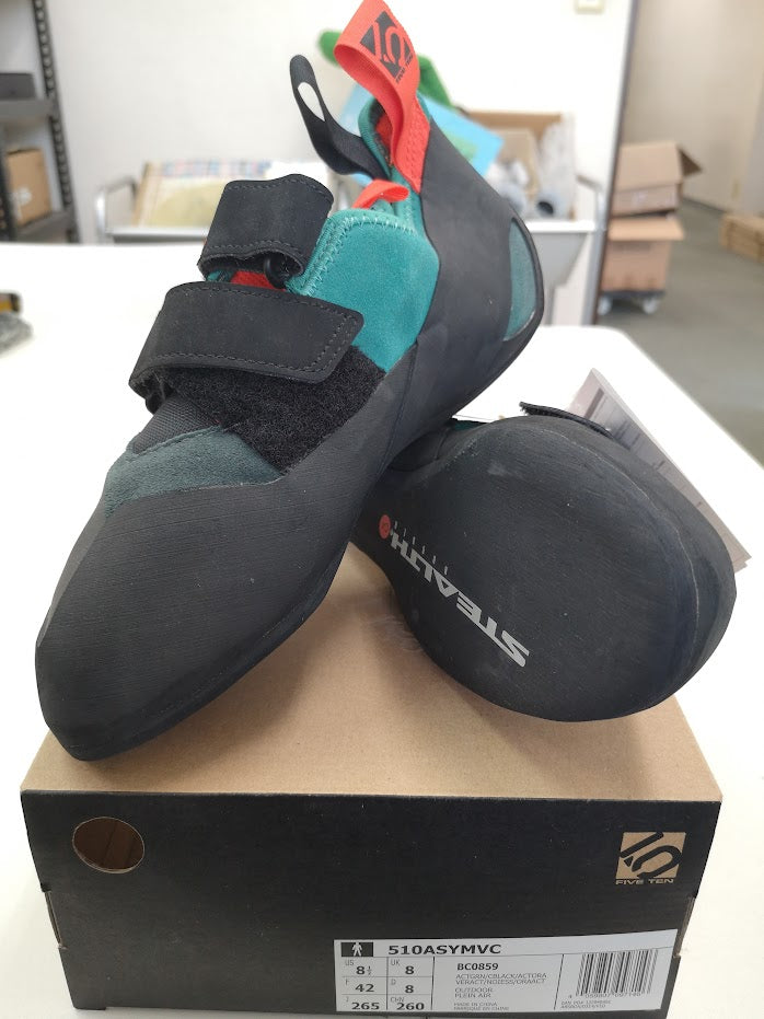 アシム サイズUS8.5