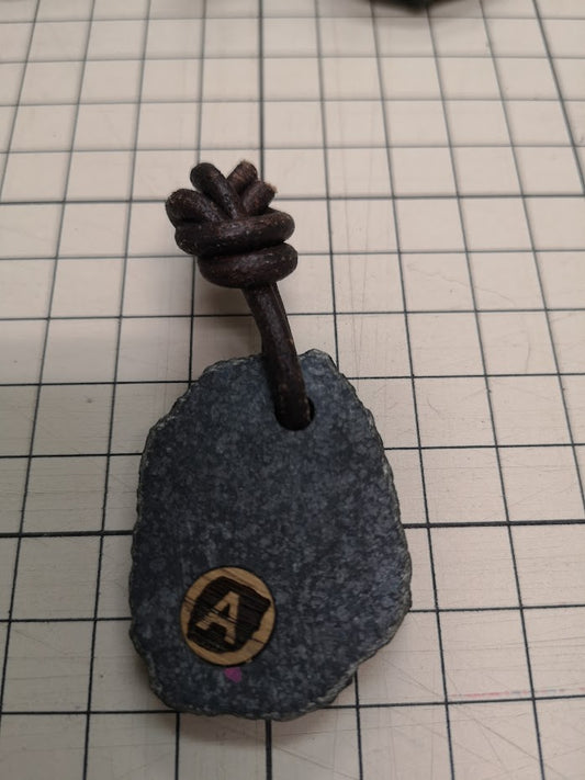 キーハンガー_山と河_ピンク 1点もの