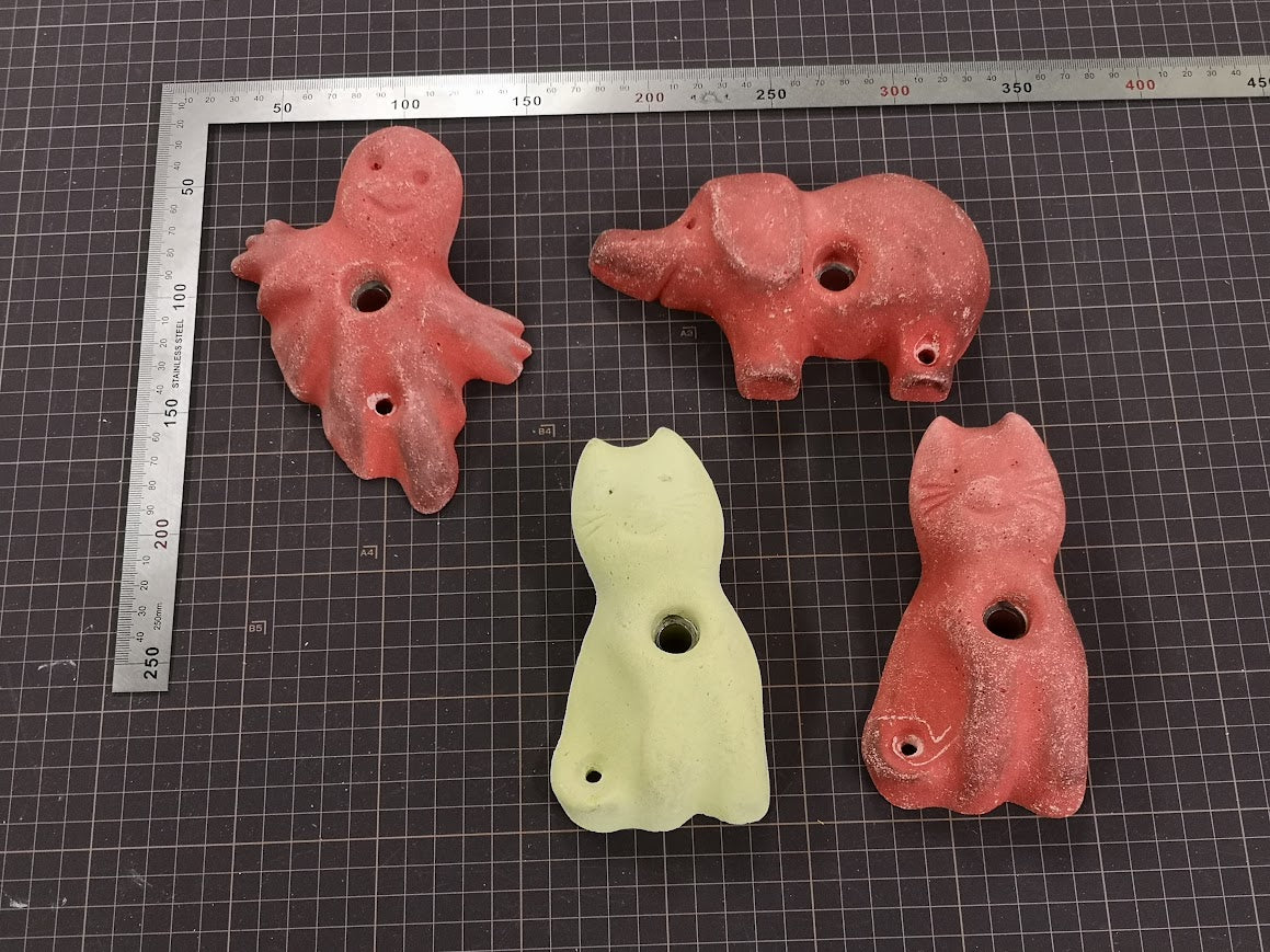 自家使用済　キッズホールド　　猫＆ゾウ＆お化け　4個セット